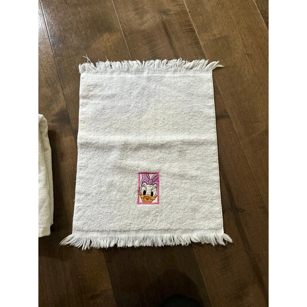 Disney Minnie Mouse & Daisy Duck Embroidered Childs towel set Vintage